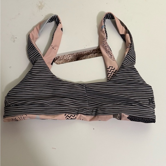 Hurly reversible bikini top - Picture 3 of 3